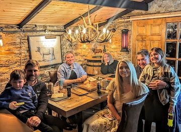 united-kingdom/caithness/restaurant/sinky-s-beer-garden-grill