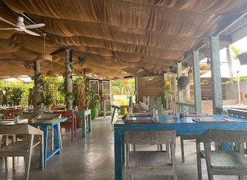 seychelles/cousin-island/restaurant/green-house-bar-cafe-restaurant
