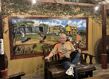 honduras/yoro-region/restaurant/restaurante-la-cantera