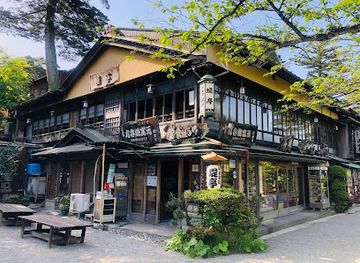 japan/kanazawa/kenrokuen-garden/restaurant/o-shokuji-dokorozuiteru