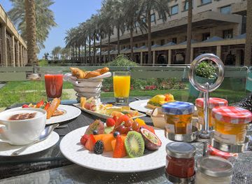 kuwait/al-shaheed-park/restaurant/garden-cafe-restaurant-terrace