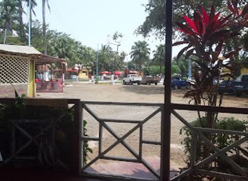 sao-tome-and-principe/sundy-plantation/restaurant/petisqueira-leo