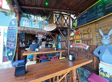 mexico/cancun/restaurant/the-surfin-burrito