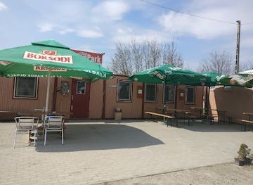 hungary/central-transdanubia/restaurant/inarcs-tir-food