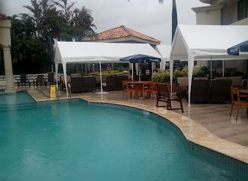 honduras/eastern-plains/restaurant/restaurante-las-cuatro-estaciones