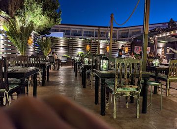 cyprus/morphou-bay/restaurant/the-lodge