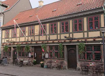 Den Gamle Kro A/S