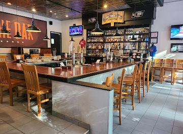 tennessee/chattanooga/restaurant/sticky-fingers-rib-house