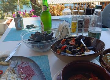 albania/delvina/restaurant/balcony-restaurant