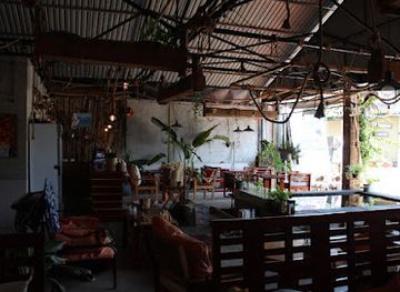 vietnam/phan-thiet/restaurant/rau-delibakery