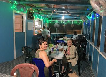belize/toledo-district/restaurant/travellers-palm-restaurant-and-bar