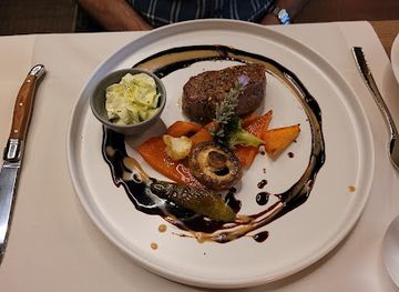 liechtenstein/mauren-region/restaurant/tenn