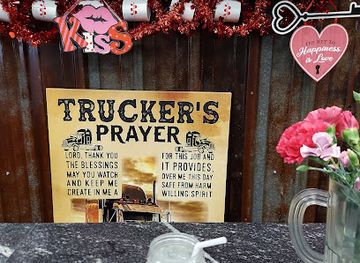 arkansas/ozark-national-forest/restaurant/ozark-mountain-grill