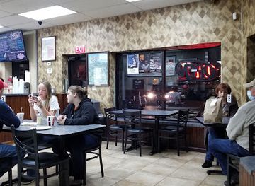 tennessee/rock-city/restaurant/mr-t-s-pizza-ice-cream