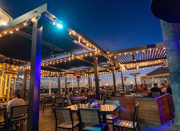 california/long-beach/naples/restaurant/boathouse-on-the-bay