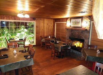 arkansas/eureka-springs/restaurant/gaskins-cabin-steakhouse