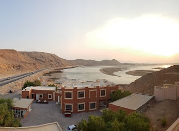 oman/ash-sharqiyah-south-governorate/restaurant/sur-sea-restaurant