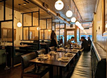 canada/toronto/restaurant/dailo