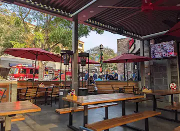 Finney's Crafthouse - Burbank