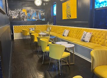 the-bahamas/nassau/downtown-nassau/restaurant/the-london-bahamas