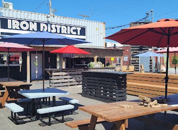 kansas/northwest-kansas/restaurant/iron-district