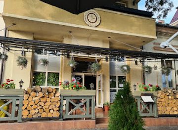 ukraine/uzhhorod/restaurant/hodynka