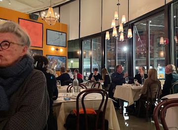 illinois/northwestern-illinois/restaurant/letour-brasserie