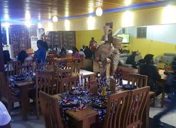 angola/uige/restaurant/restaurante-kivuvu-de-claudia-lucas-figueiredo