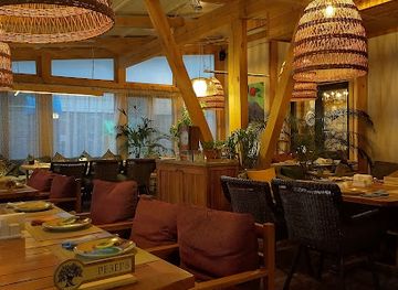 kazakhstan/kazakh-uplands/restaurant/zina