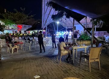 tanzania/eastern-zone/restaurant/brake-point-makumbusho