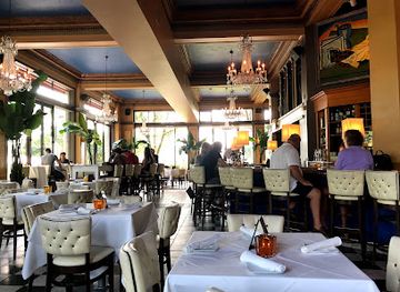 minnesota/twin-cities-metropolitan-area/restaurant/cafe-and-bar-lurcat