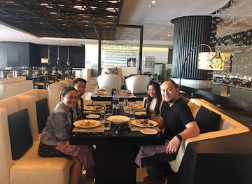 united-arab-emirates/abu-dhabi/corniche/restaurant/corniche-all-day-dining-restaurant