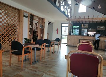 ghana/kokrobite/restaurant/candy-s-restaurant