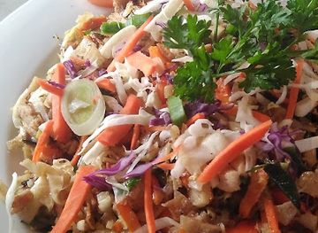 sri-lanka/arugam-bay/restaurant/sadew-restaurant-concrete-place