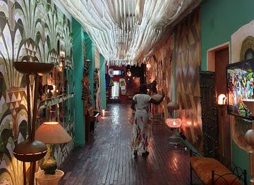 cote-d-ivoire/lagunes/restaurant/bushman-cafe
