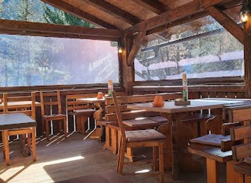 slovenia/kranjska-gora/restaurant/hostel-in-picerija-spajza-mojstrana