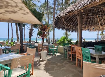 kenya/diani-beach/restaurant/the-salty-squid-beach-bar-restaurant
