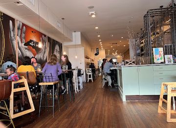 north-carolina/greensboro/downtown-greensboro/restaurant/cille-and-scoe