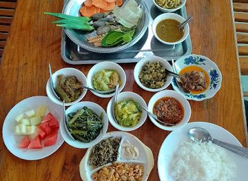 myanmar-burma/magway-region/restaurant/tut-pi