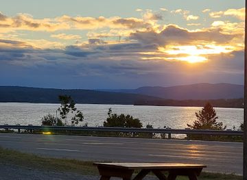 canada/gaspe-peninsula/restaurant/casse-croute-jo-ann