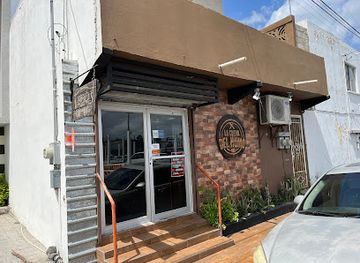 mexico/matamoros/restaurant/la-cueva-del-humo-bbq