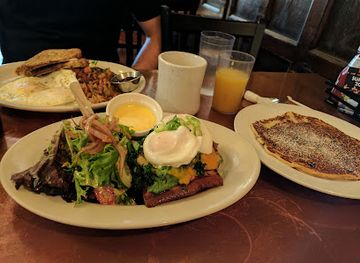 massachusetts/pioneer-valley/restaurant/jake-s