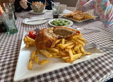 hungary/somogy/restaurant/nyires-kisvendeglo