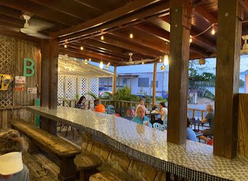 puerto-rico/vieques-island/restaurant/bananas