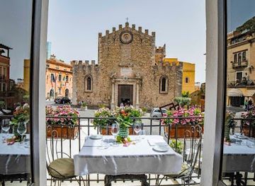 italy/taormina/restaurant/ristorante-al-duomo