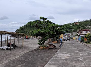 dominica/saint-david/restaurant/indee-s-beach-bar-and-restaurant