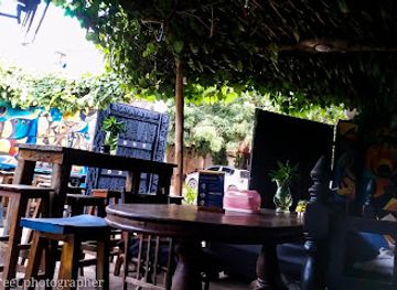 tanzania/dar-es-salaam/masaki/restaurant/olive-bar-restaurant