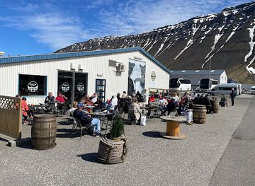 iceland/westfjords/restaurant/dokkan-brugghus
