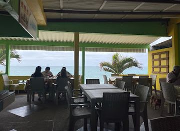 ecuador/santa-elena-region/restaurant/cevicheria-elenita