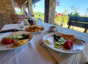 albania/kurbin/restaurant/lahuta-e-vjeter-agroturizem
